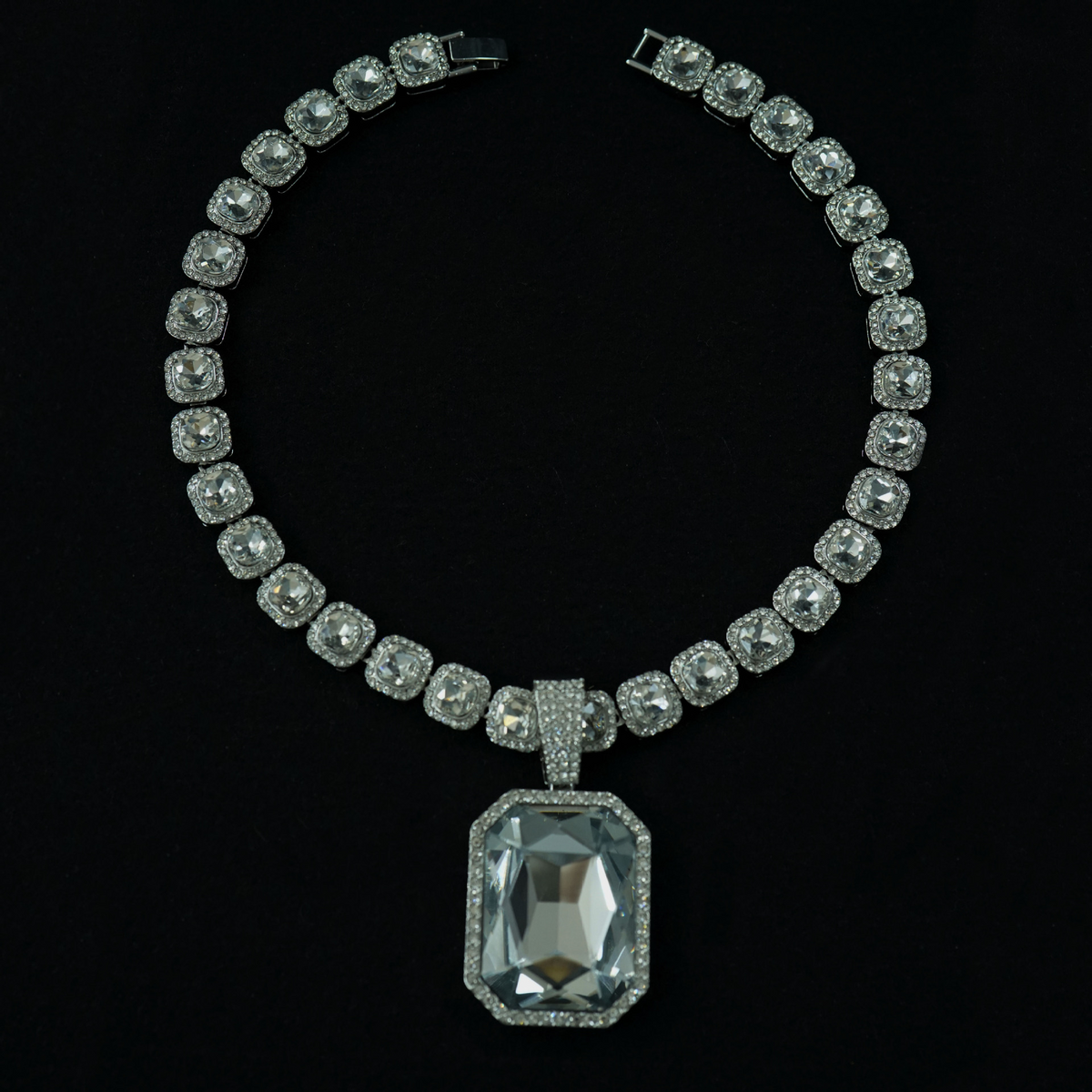 Square Baguette Solitaire Pendant | NORVIA
