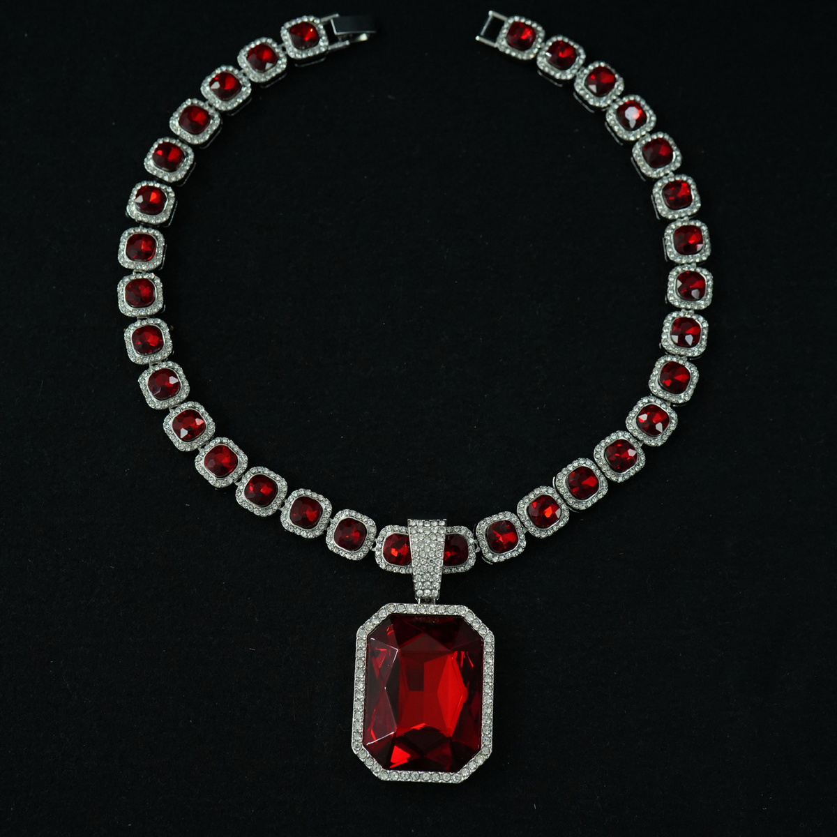 Square Baguette Solitaire Pendant | NORVIA