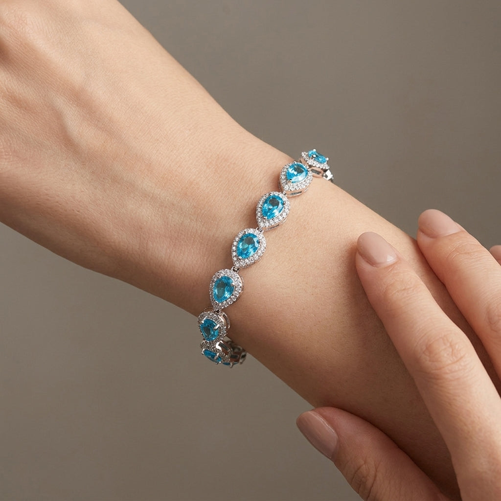 NORVIA Pavé Heart CZ Diamond Tennis Bracelet