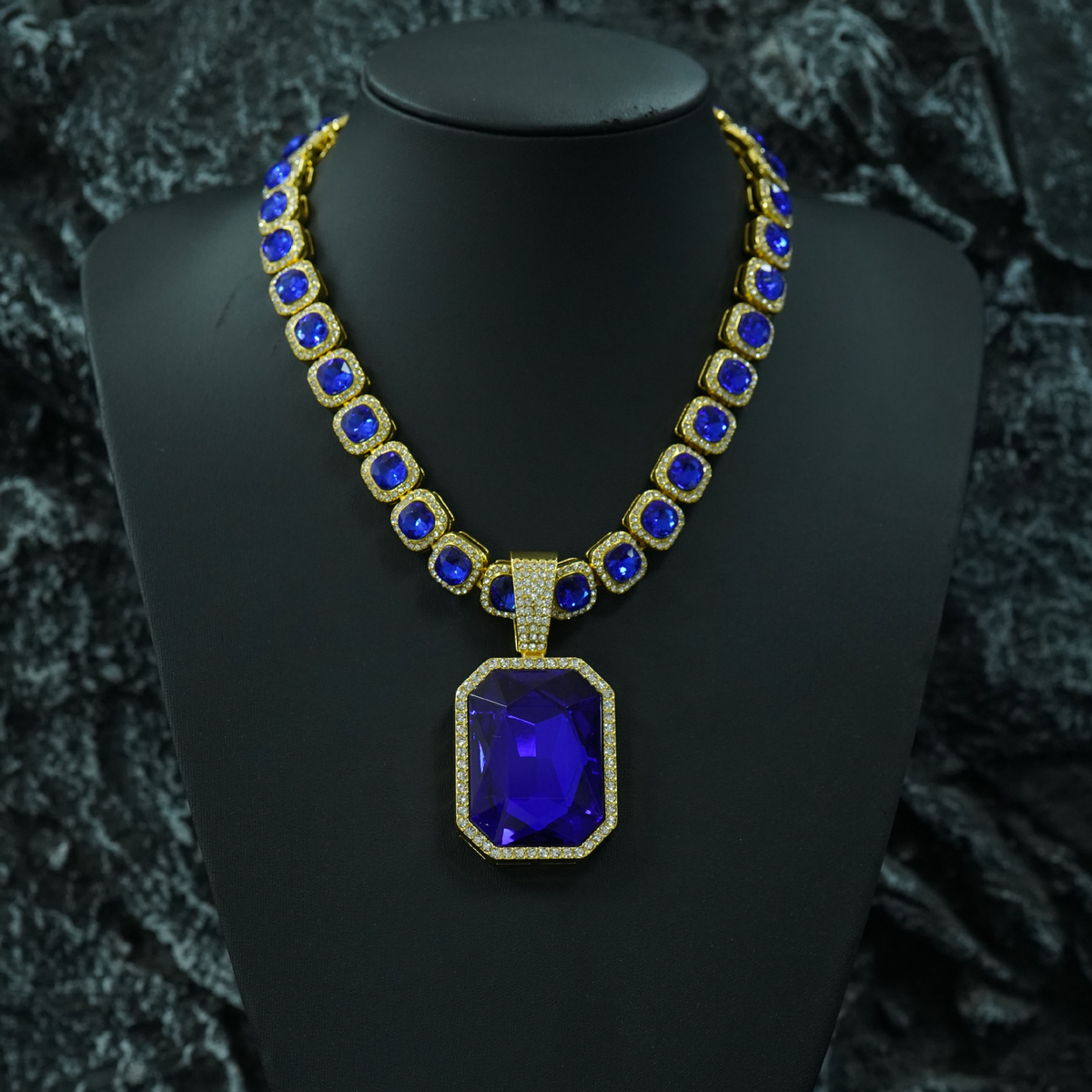 Square Baguette Solitaire Pendant | NORVIA