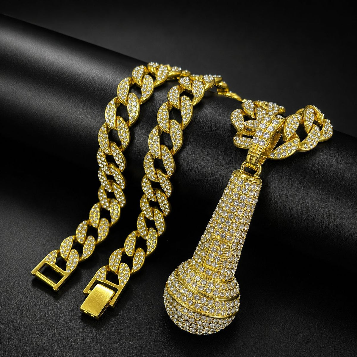 Iced Microphone Pendant & Cuban Chain | NORVIA